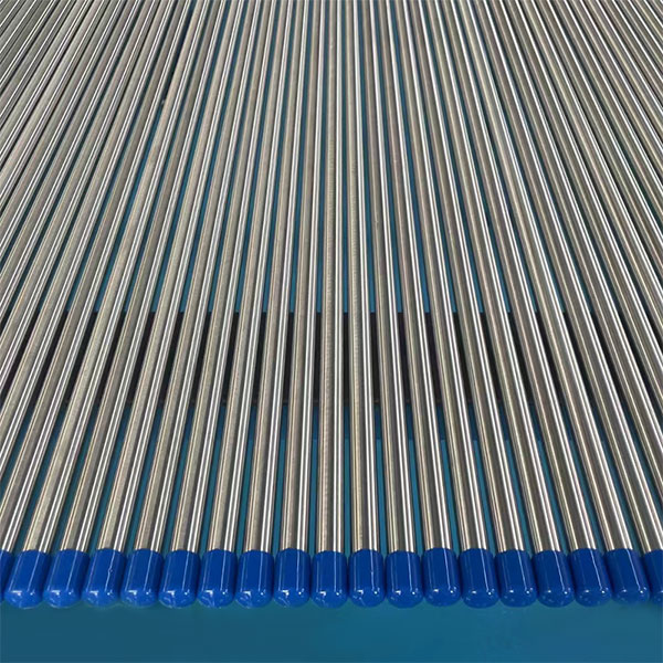 Stainless-Steel-Seemless-Tube-&-Pipe